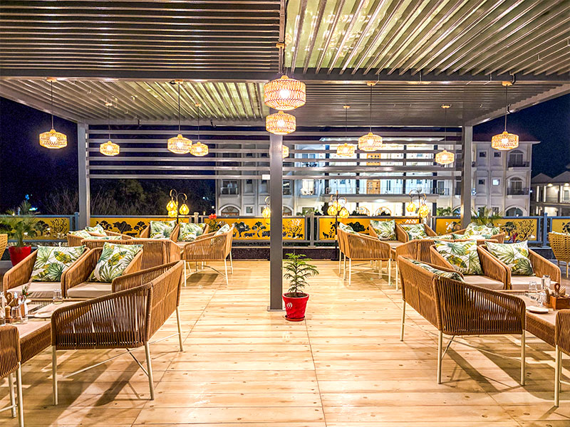 The Restaurant and Café